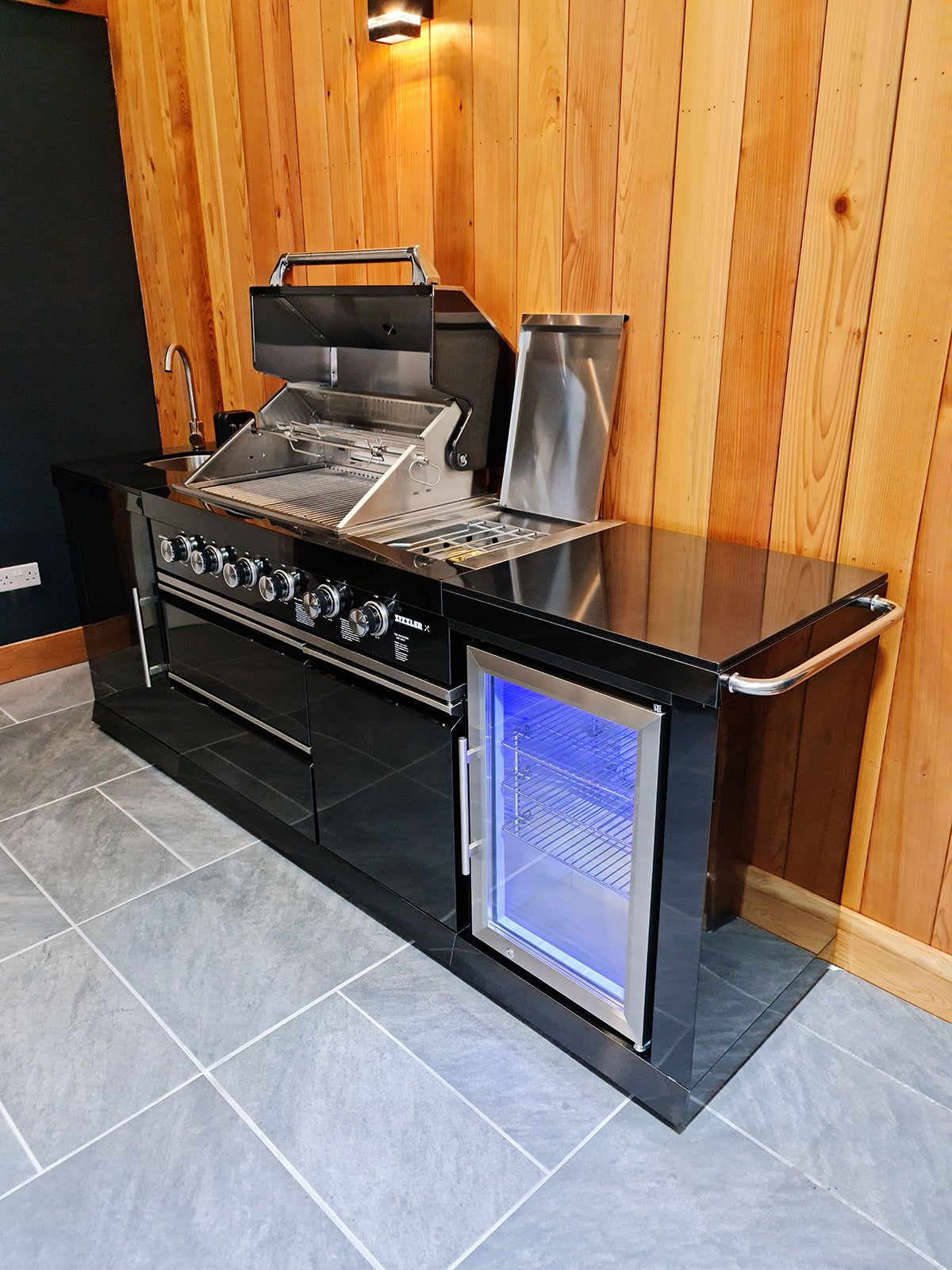 Sizzler Outdoor Kitchen